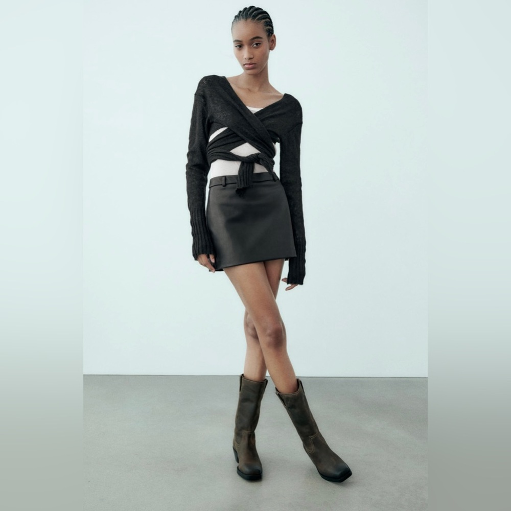 NWT‼️ ZARA FAUX LEATHER MINI SKIRT